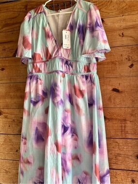 NWT Gingham & Heels Yuliana Midi Dress Lilac Floral